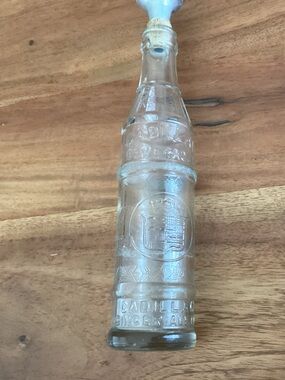 Antique 1926 Cadillac Beverages Soda Bottle Detroit, MI. Clear glass,heavy Art D